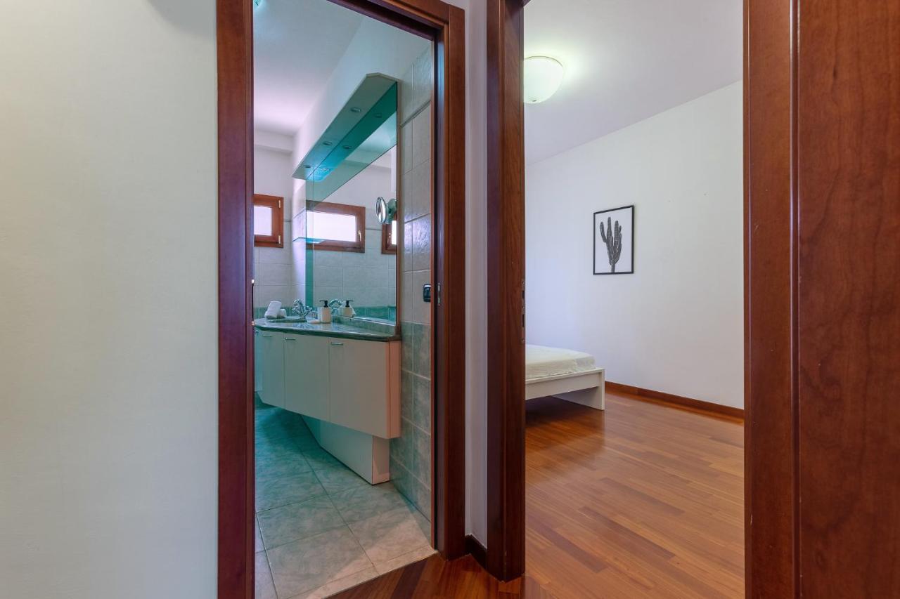 Prospettiva Corso Giovecca Apartment Ferrara Exteriér fotografie